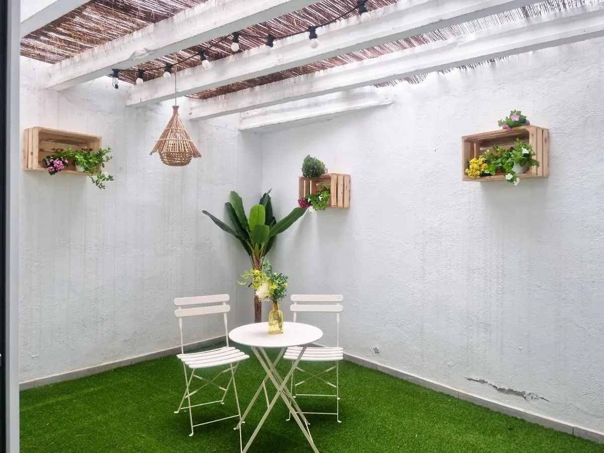 Apartment Ideal Parelles Aptm Amb Encant Estil Mediterrani I Tranquil A Llanca